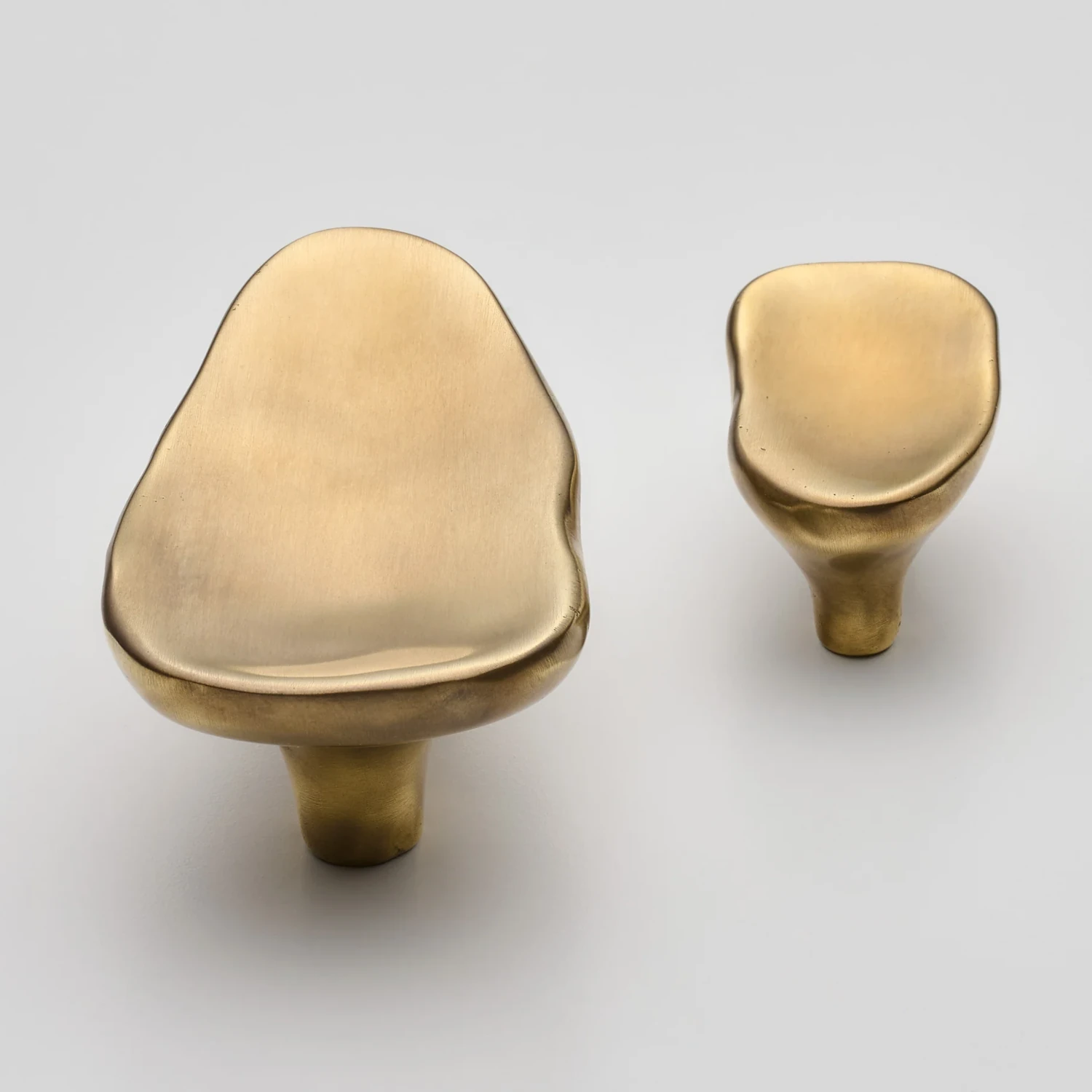 Darwin-Auster-Öko-Schrankgriff-Henry-Blake-3099-4-World-of-Handles Darwin Oyster Bio-Schrankgriff